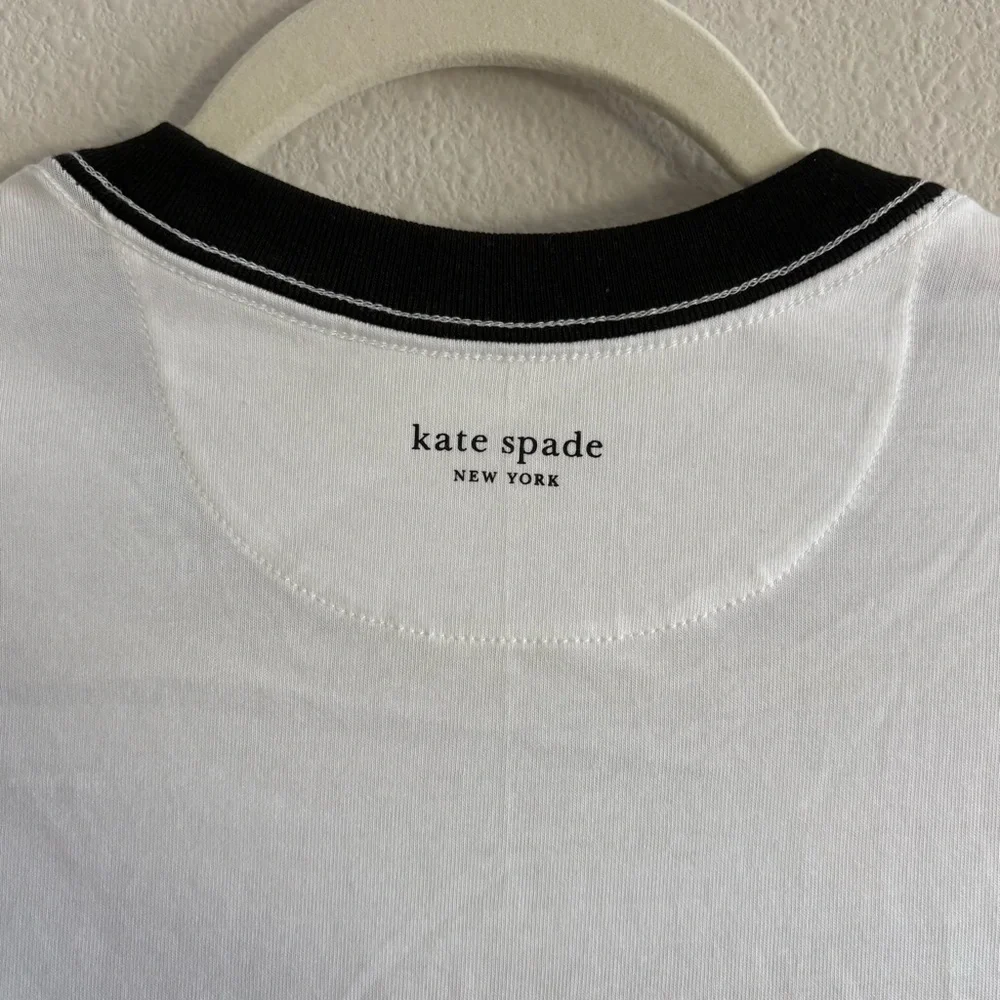 Kate Spade Noel Logo T-Shirt Cropped Ringer Tee Women’s Small White Velvet Green